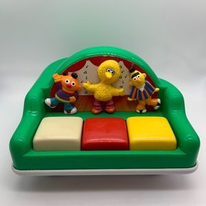 RARE Vintage Illco Jim Henson Baby Sesame Street Musical Play Piano